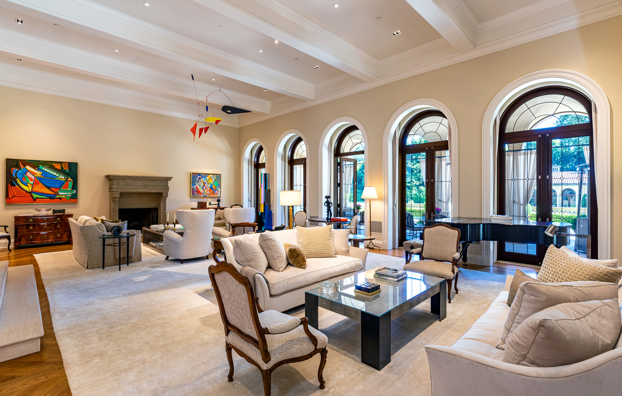 listing-img