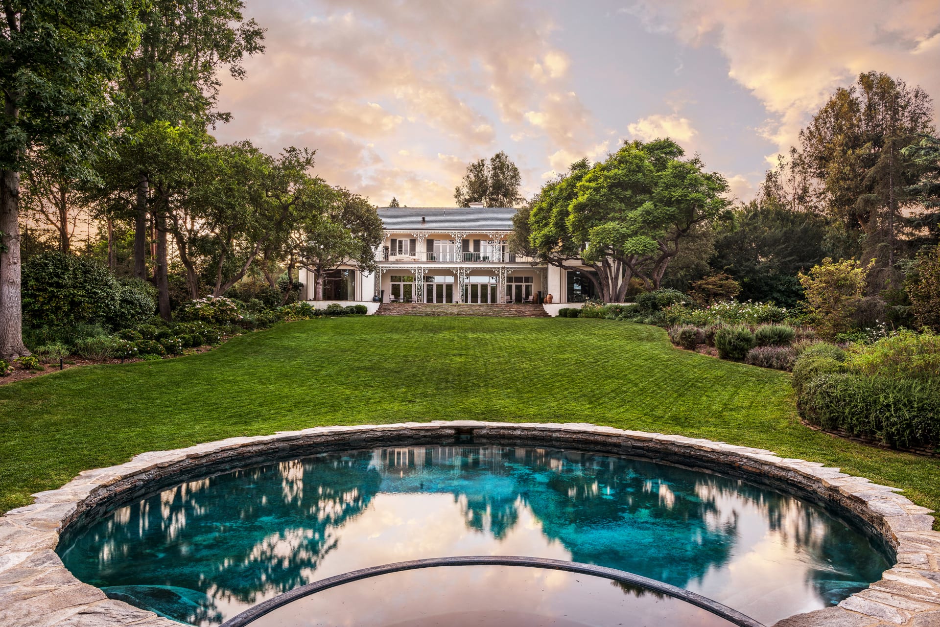 Hilton & Hyland Dominates The Real Deal’s Top Luxury Rankings Hilton