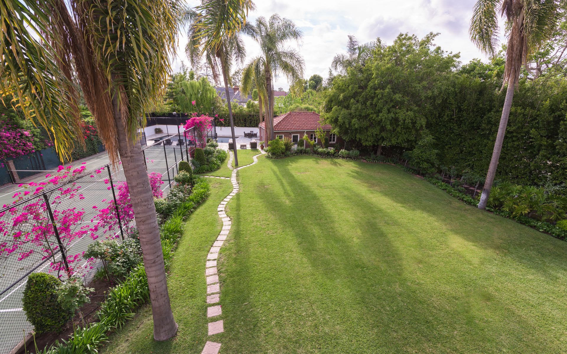 listing-img