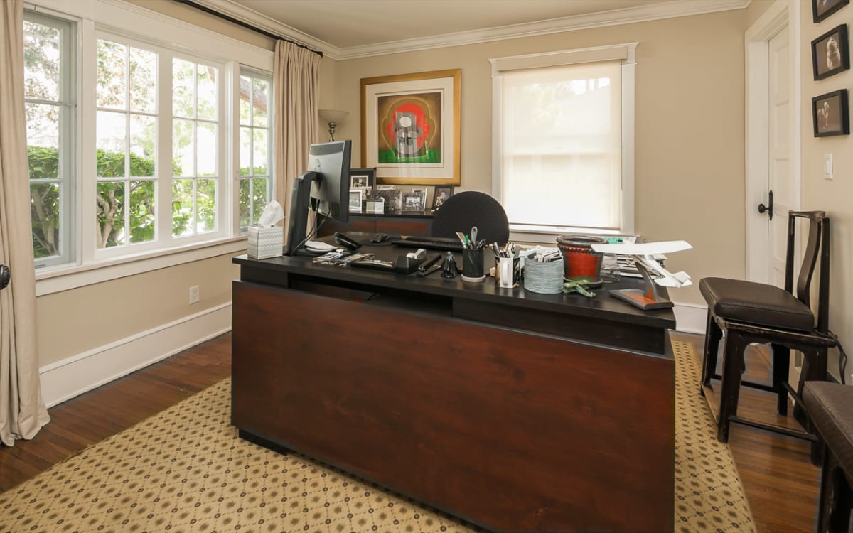 listing-img