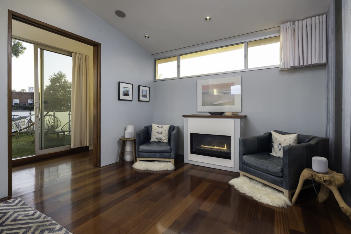 listing-img