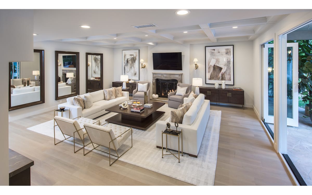listing-img