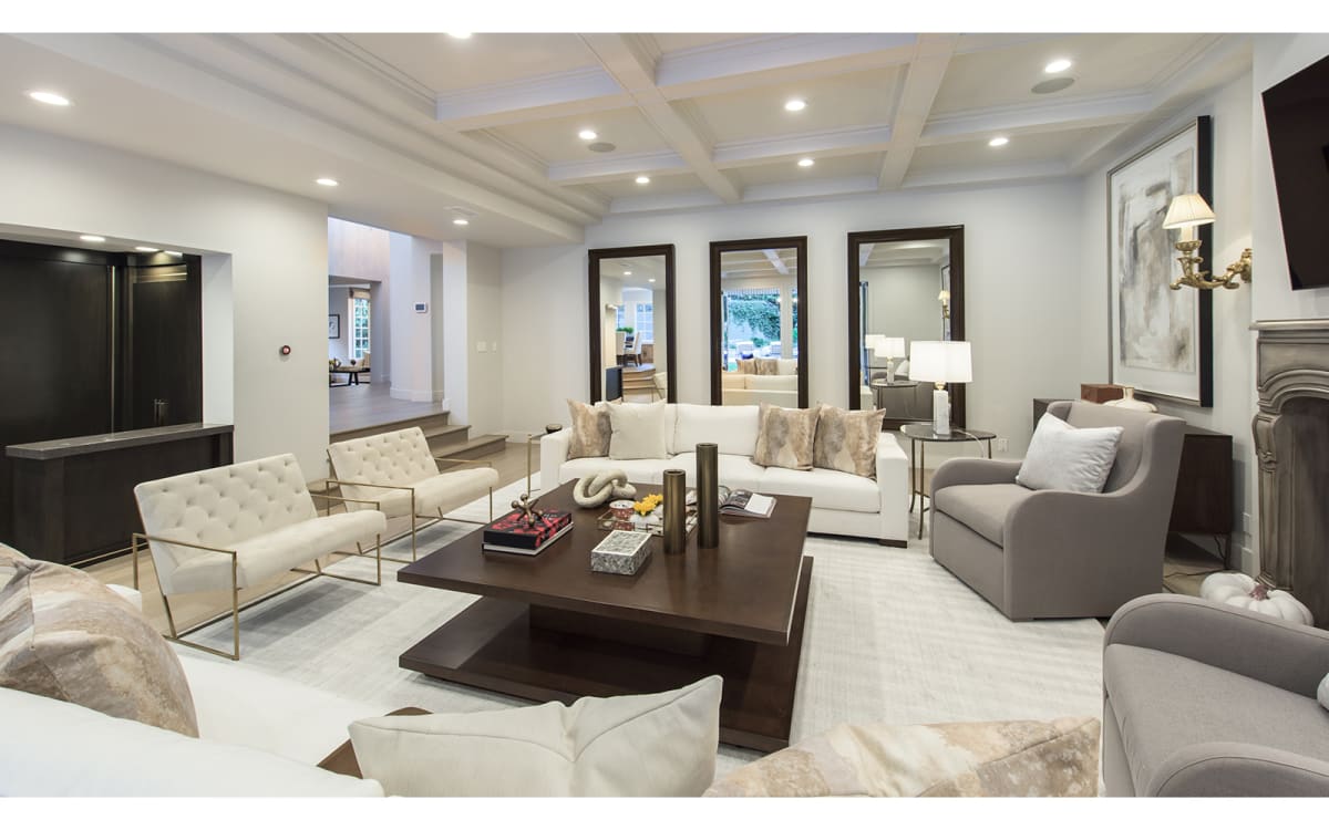 listing-img