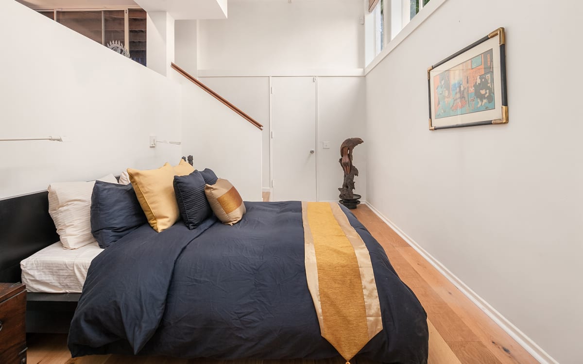 listing-img