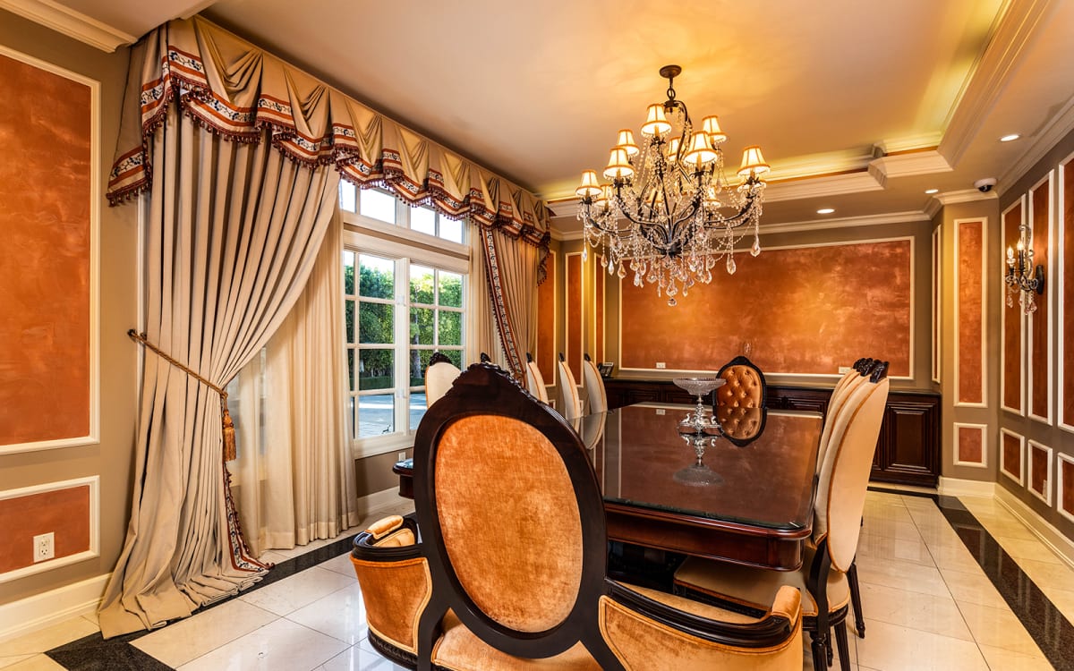 listing-img