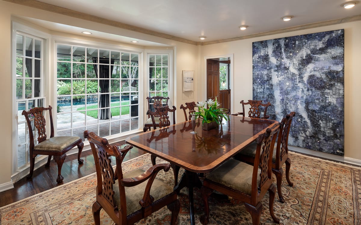 listing-img