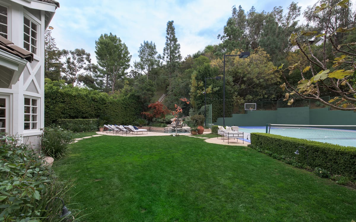 listing-img