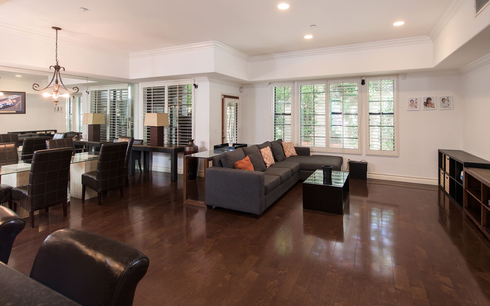 listing-img