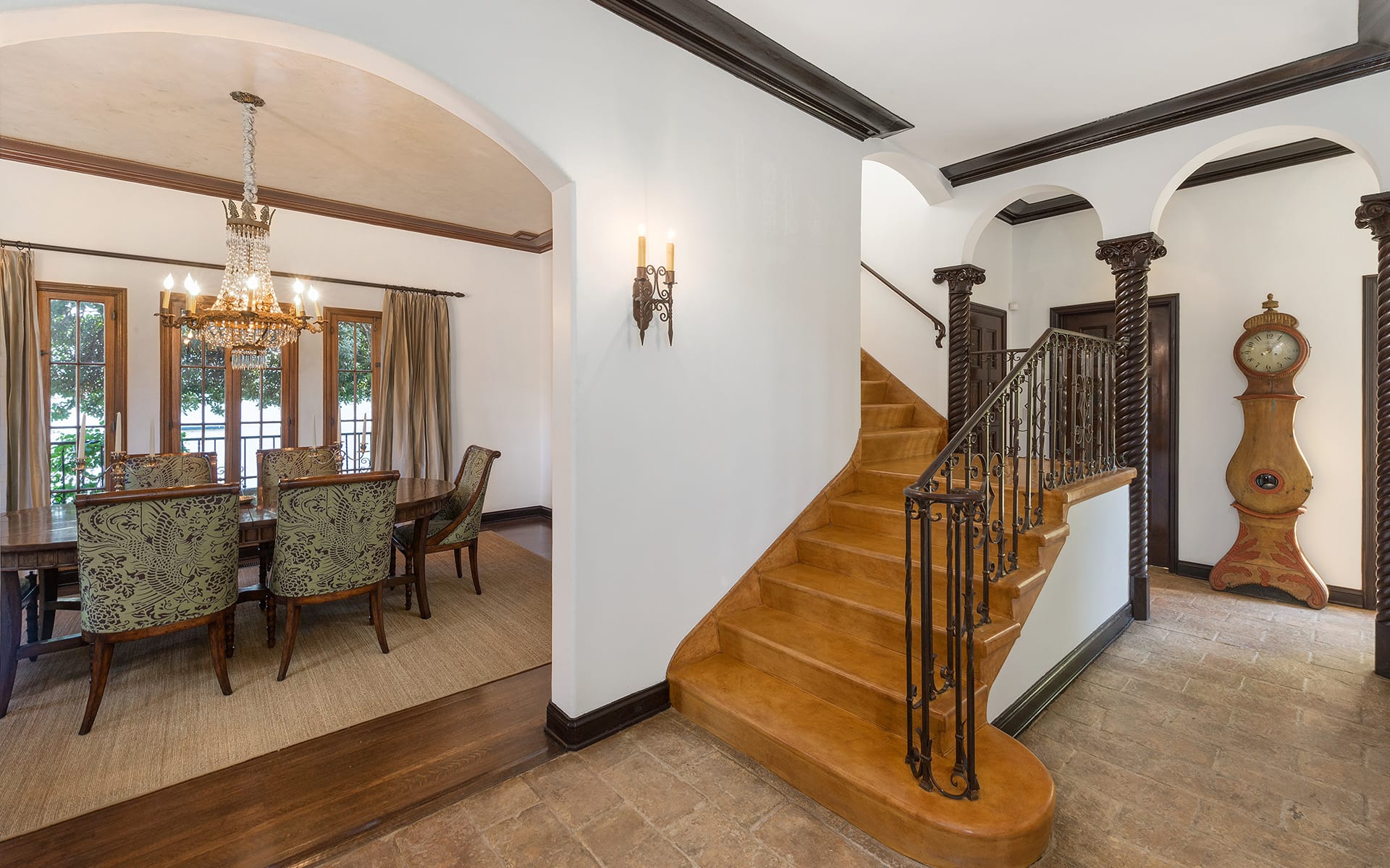 listing-img