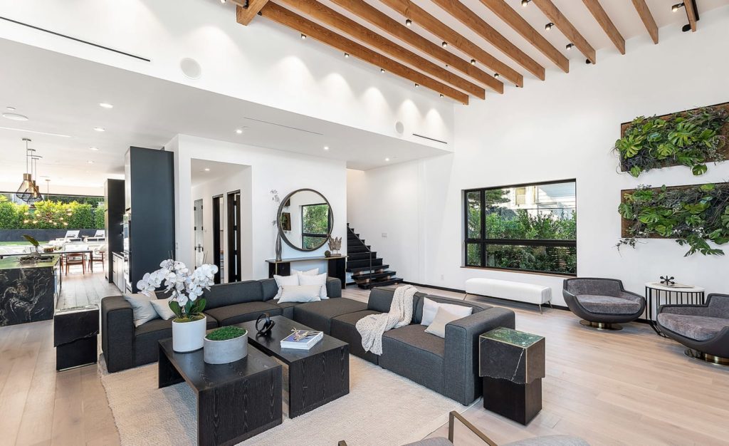 LA Times chooses Silver Lake contemporary as Home of the Week