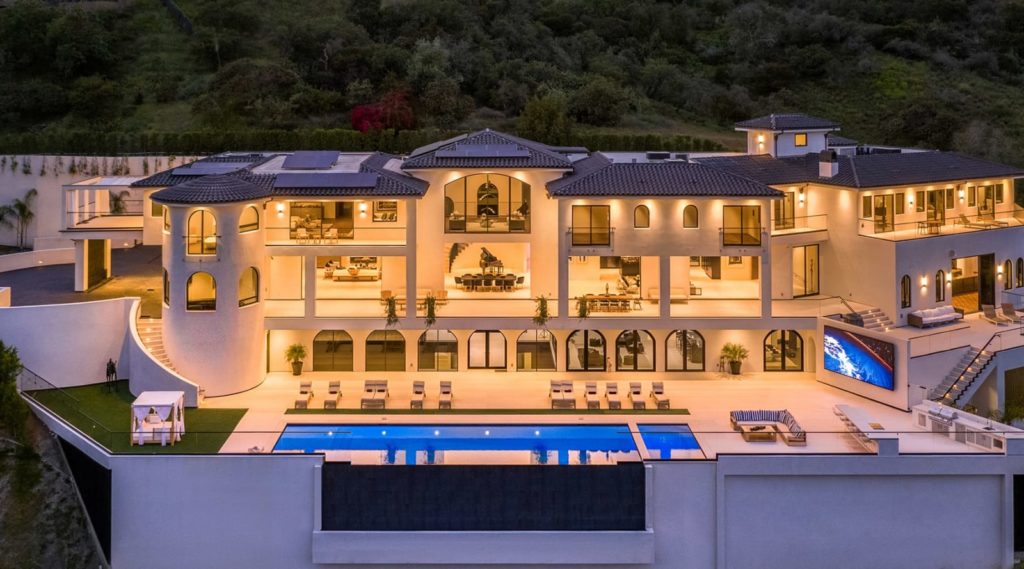 UNICA, a one-of-a-kind trophy estate returns to market at $78 million