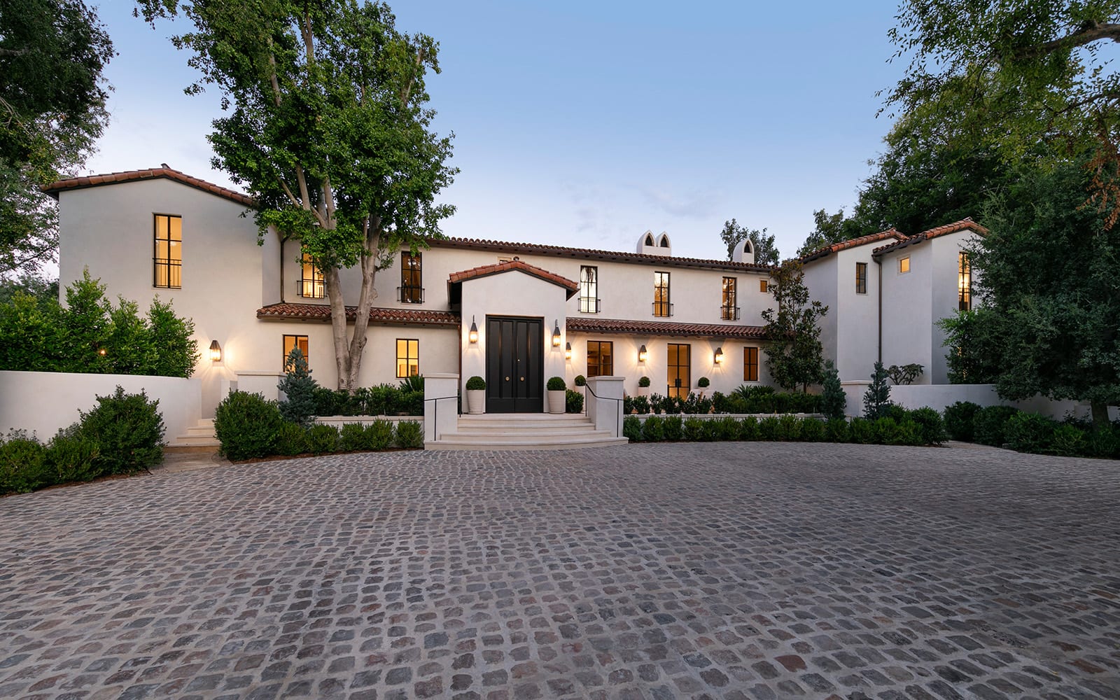 listing-img