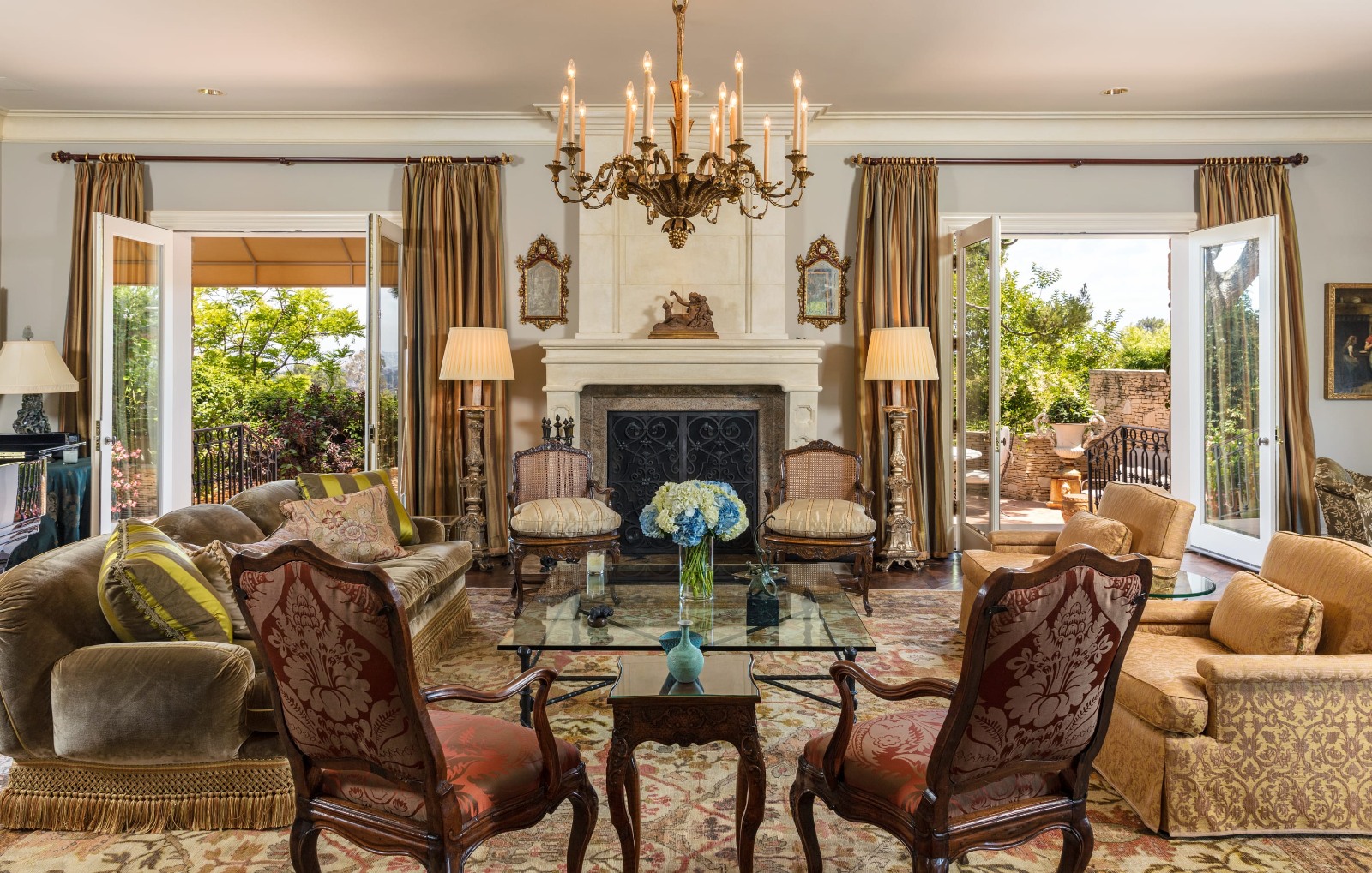 listing-img