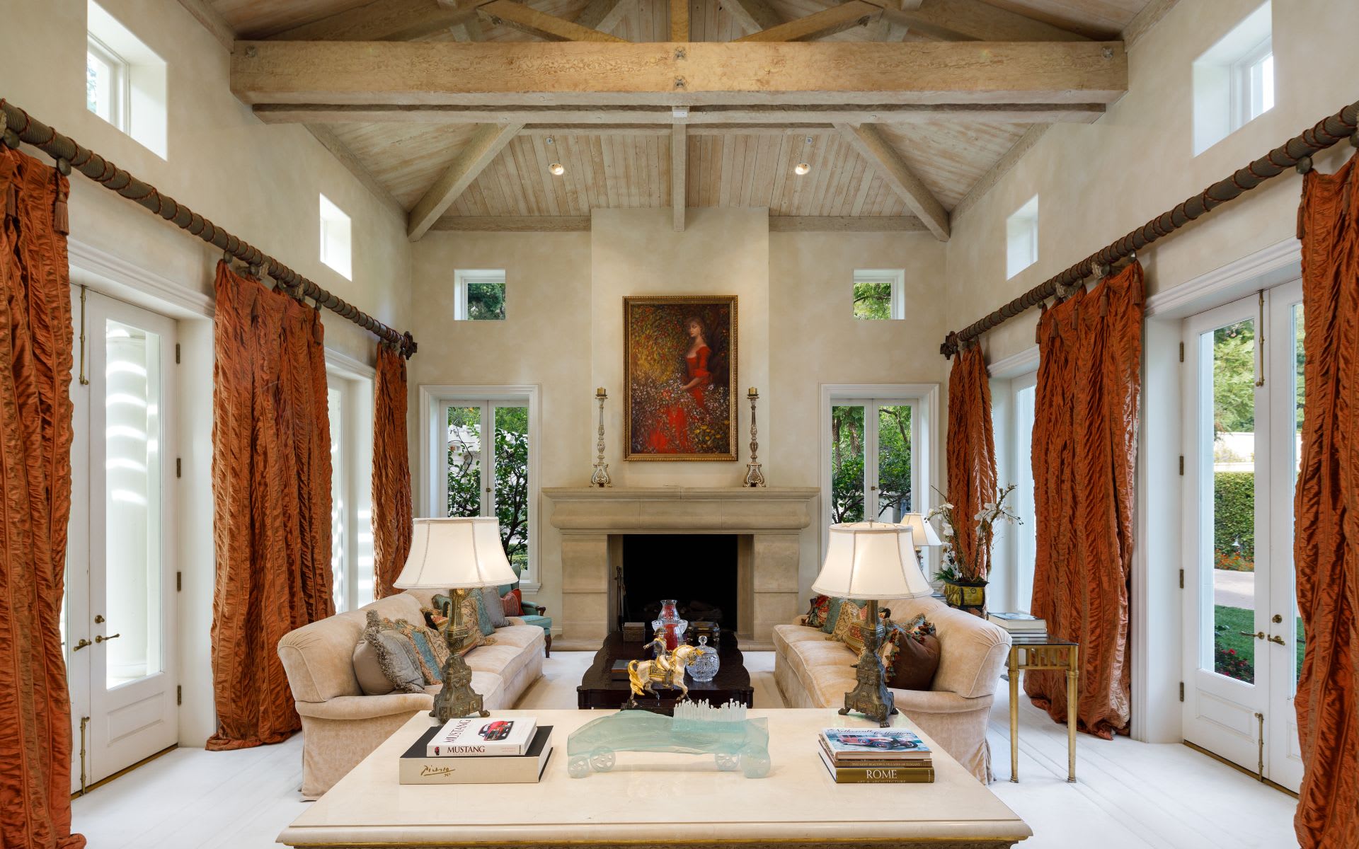 listing-img
