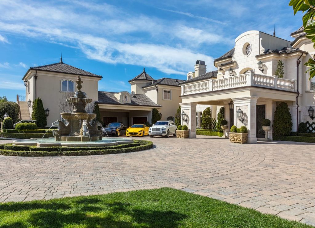 South Korean royals shell out $ million for a Thousand Oaks palace |  Hilton & Hyland