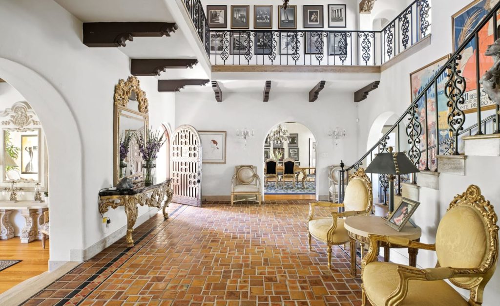 Susan Smith presents Hacienda de Hearst