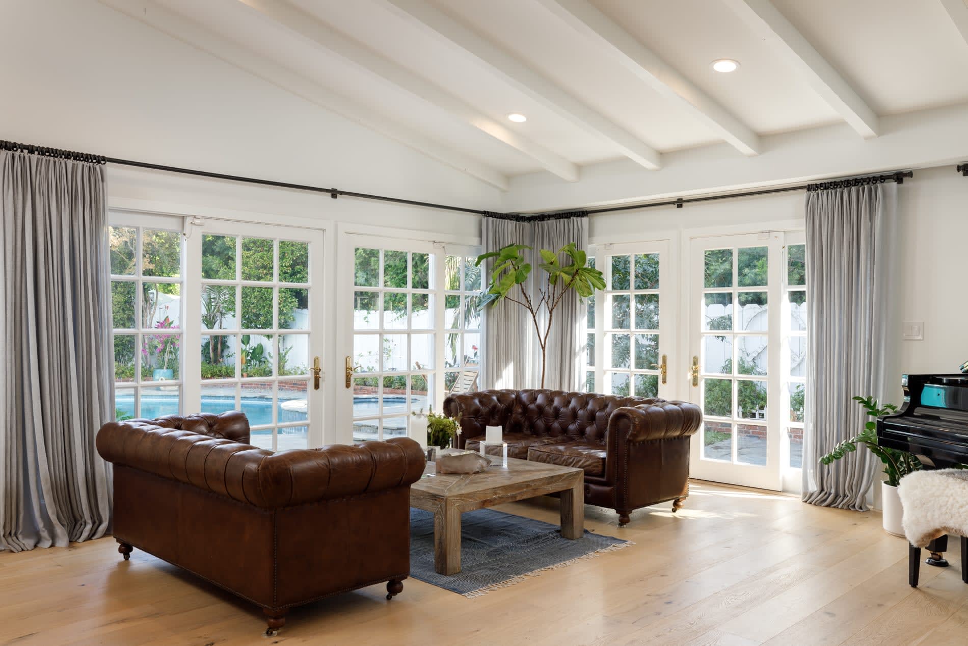 listing-img