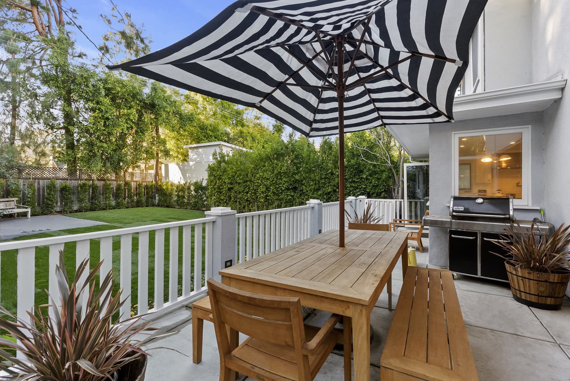 listing-img