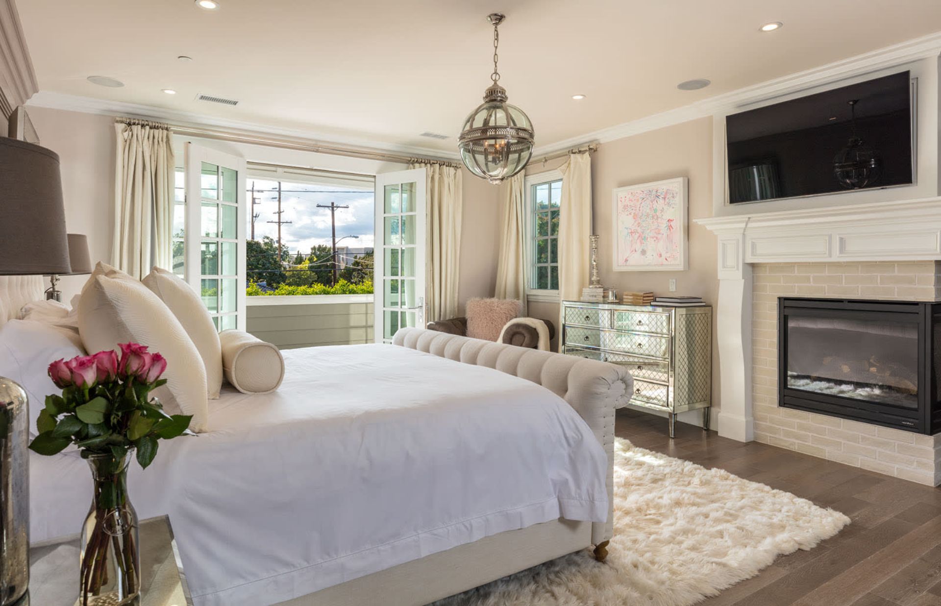 listing-img