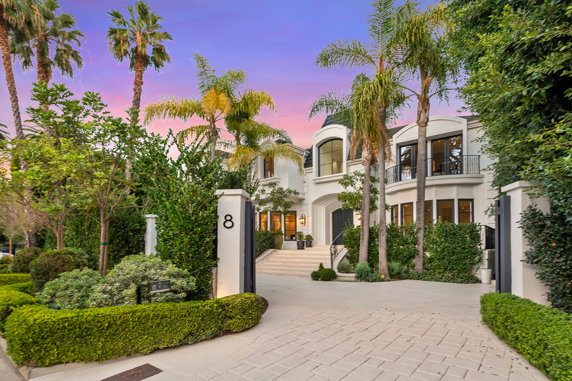 listing-img