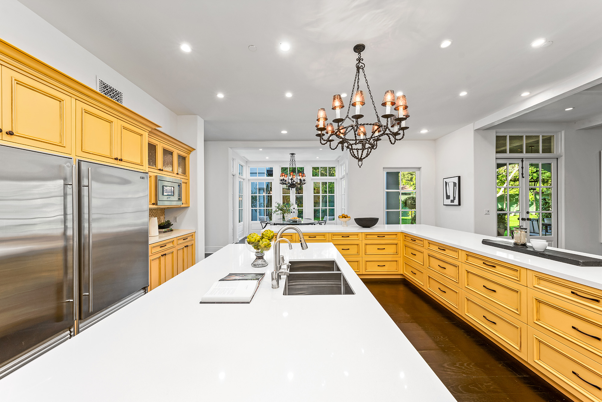 listing-img