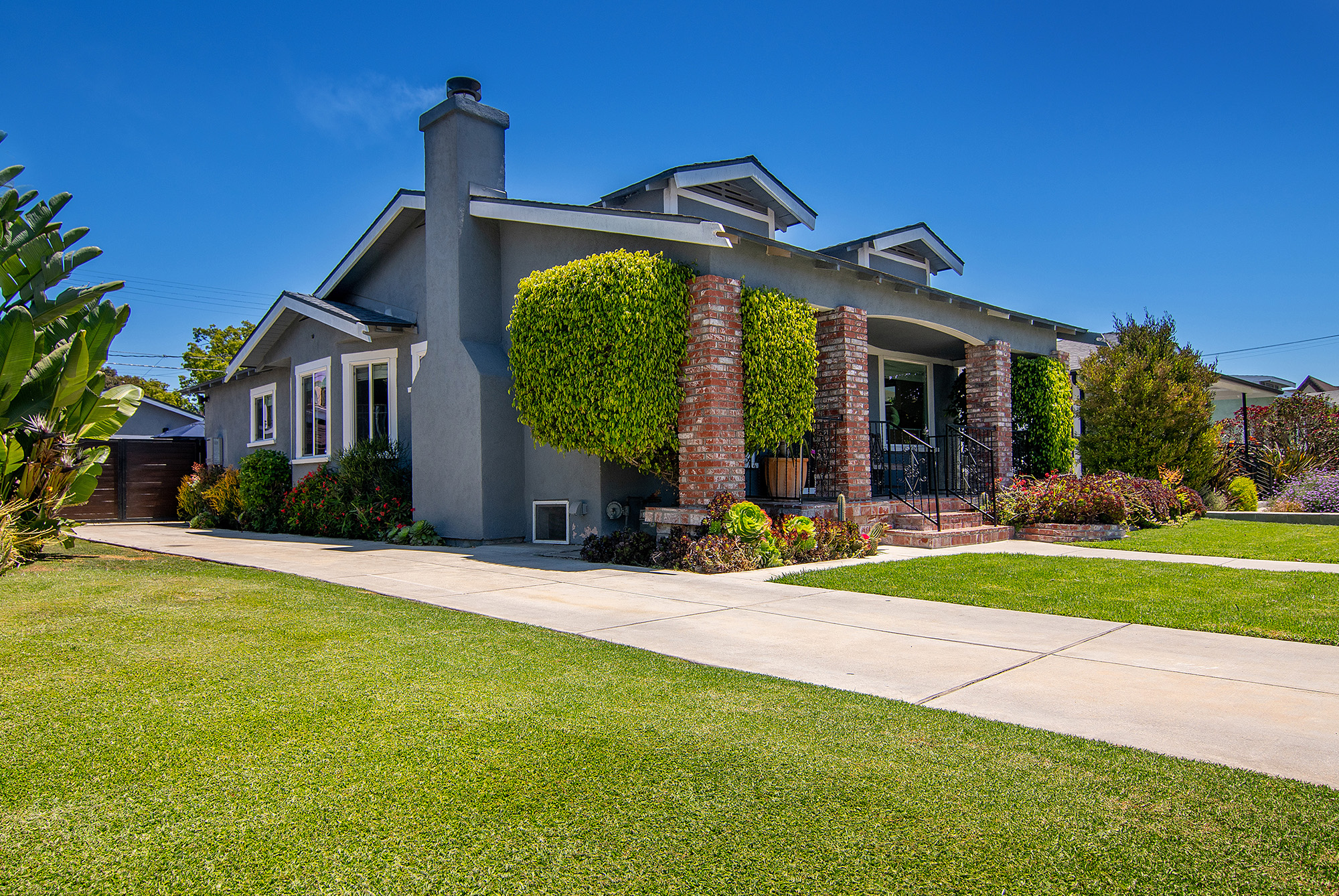 listing-img
