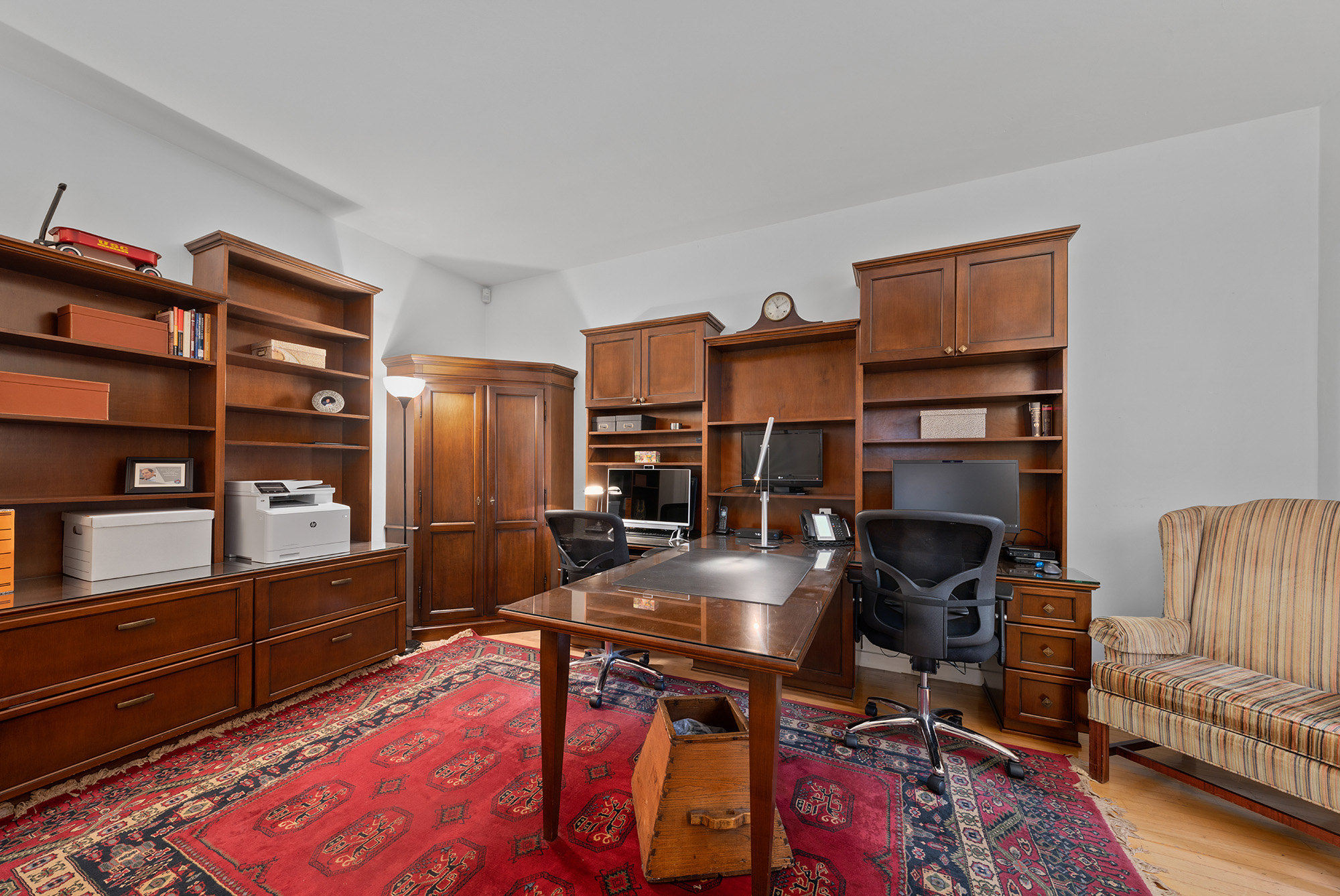 listing-img