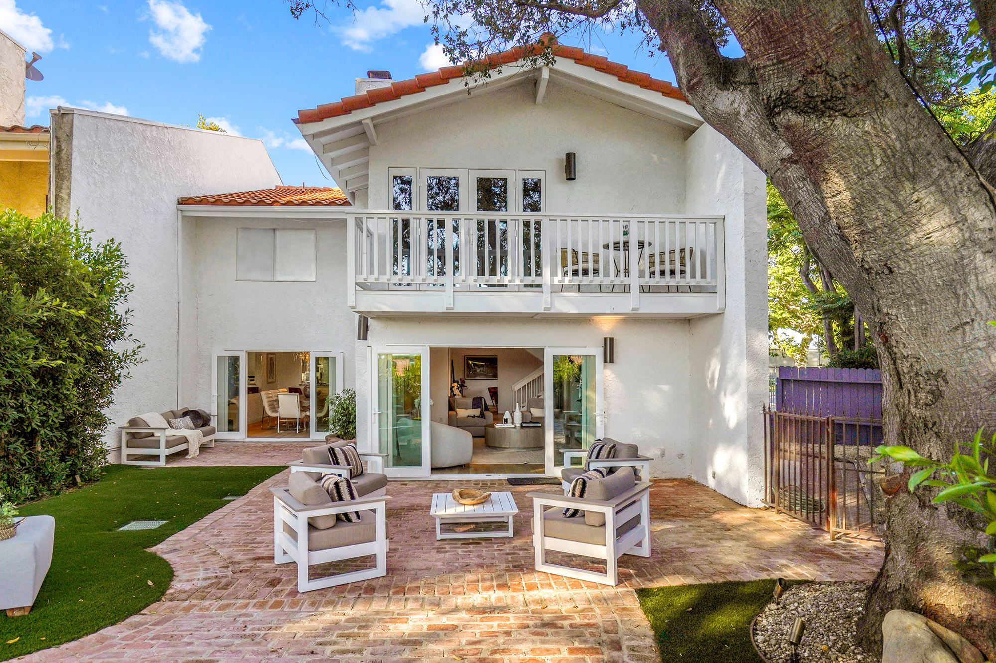 listing-img