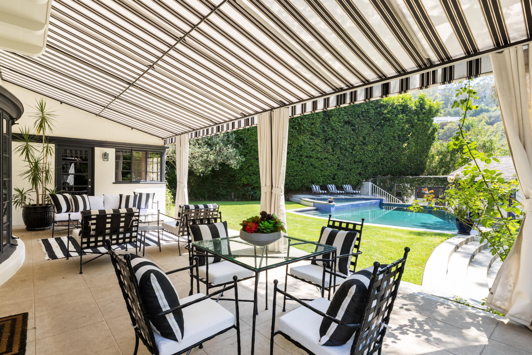 listing-img