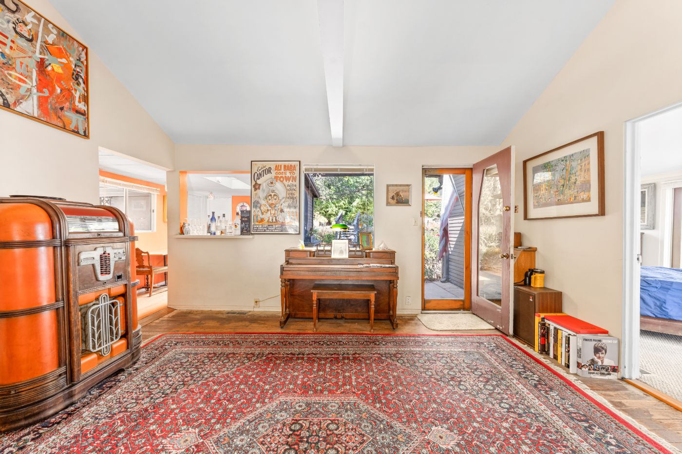listing-img