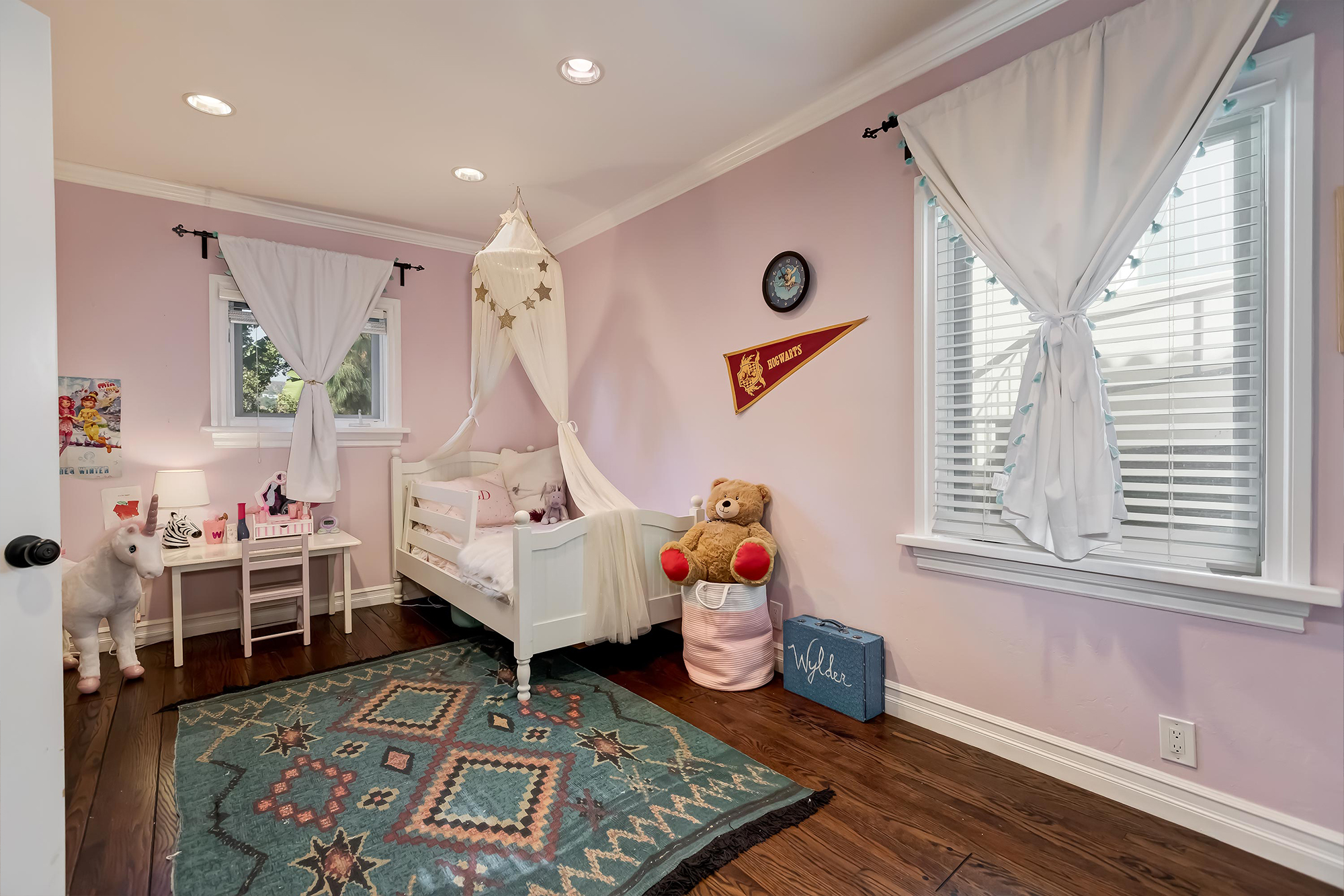 listing-img