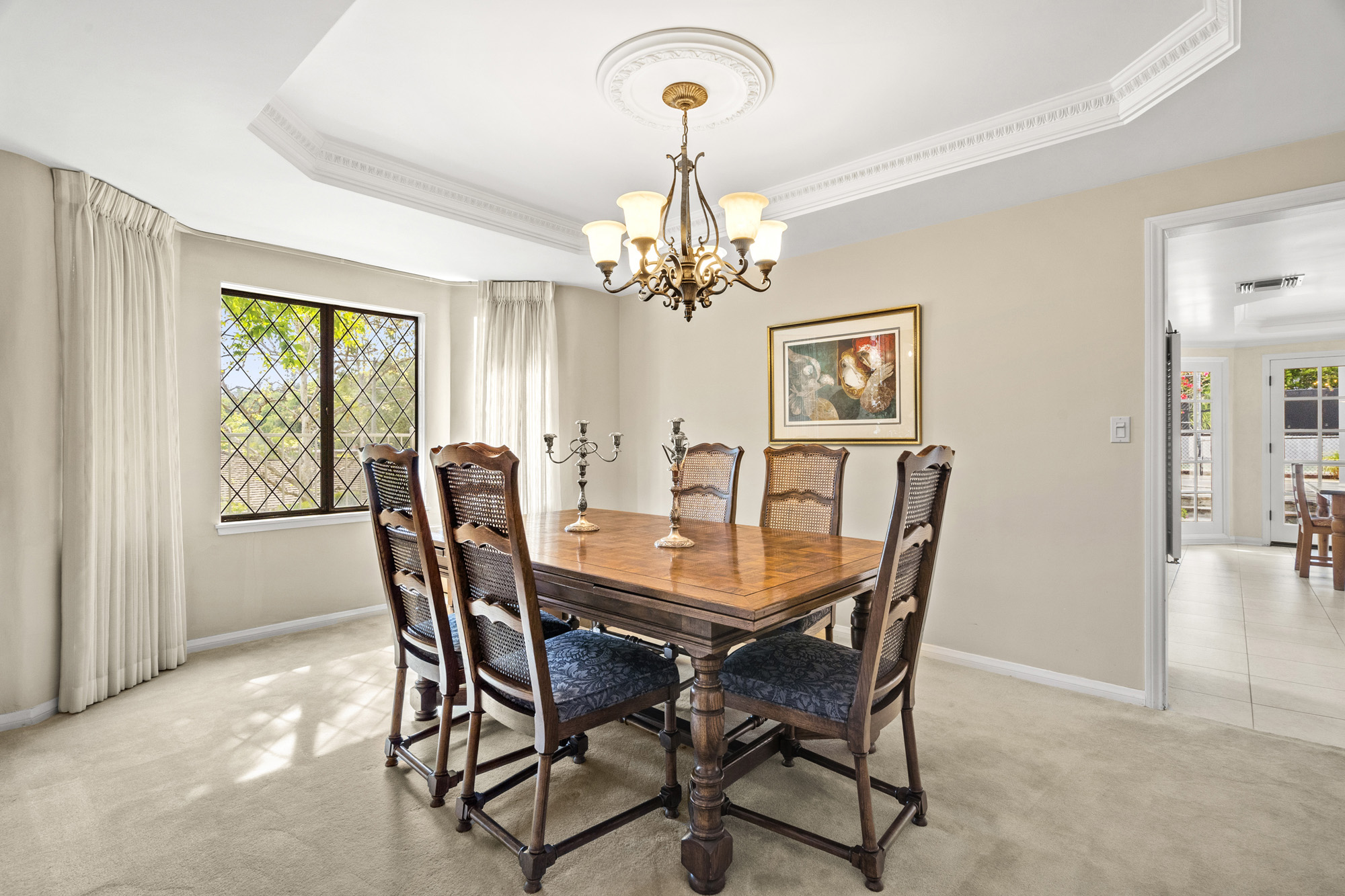 listing-img