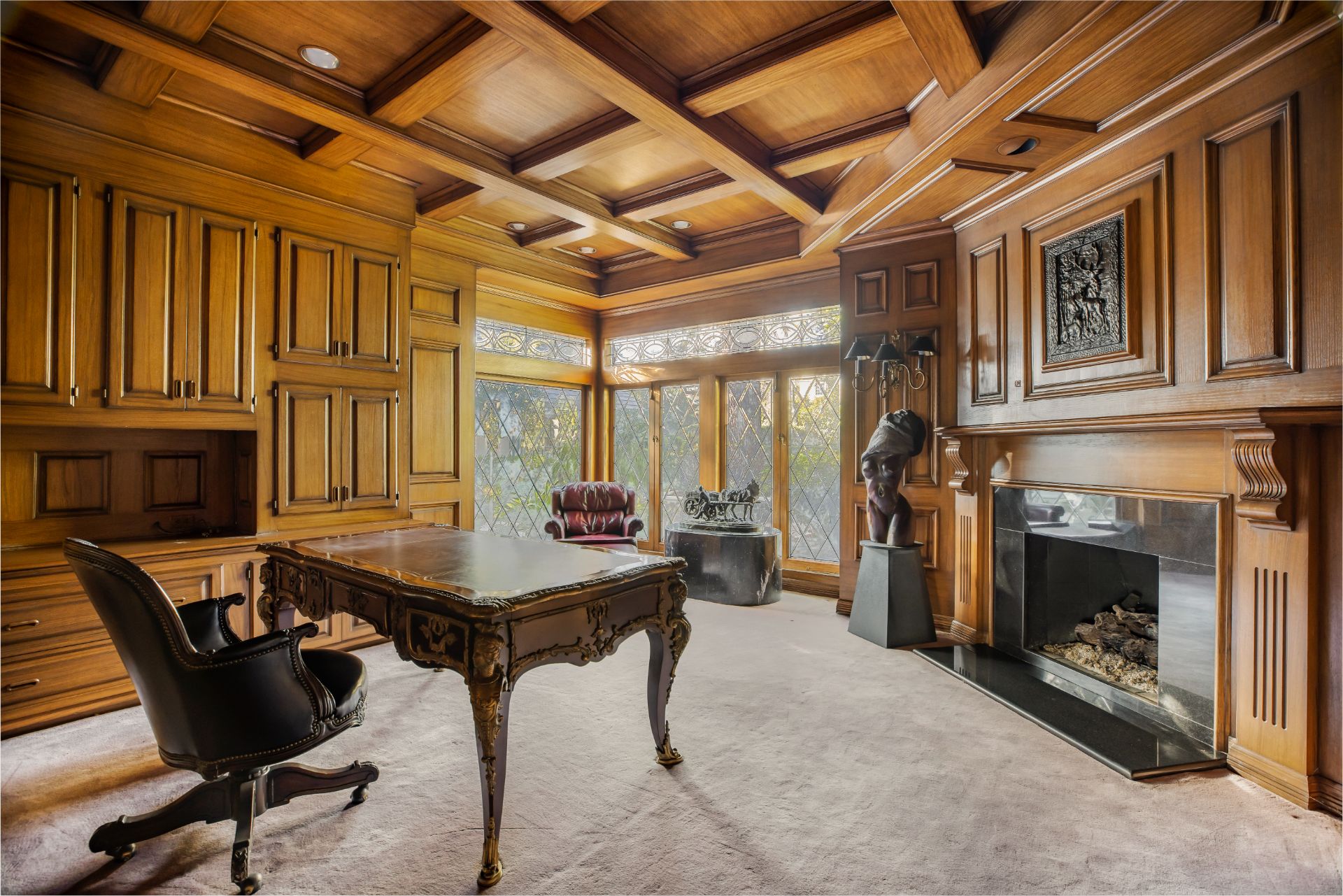listing-img