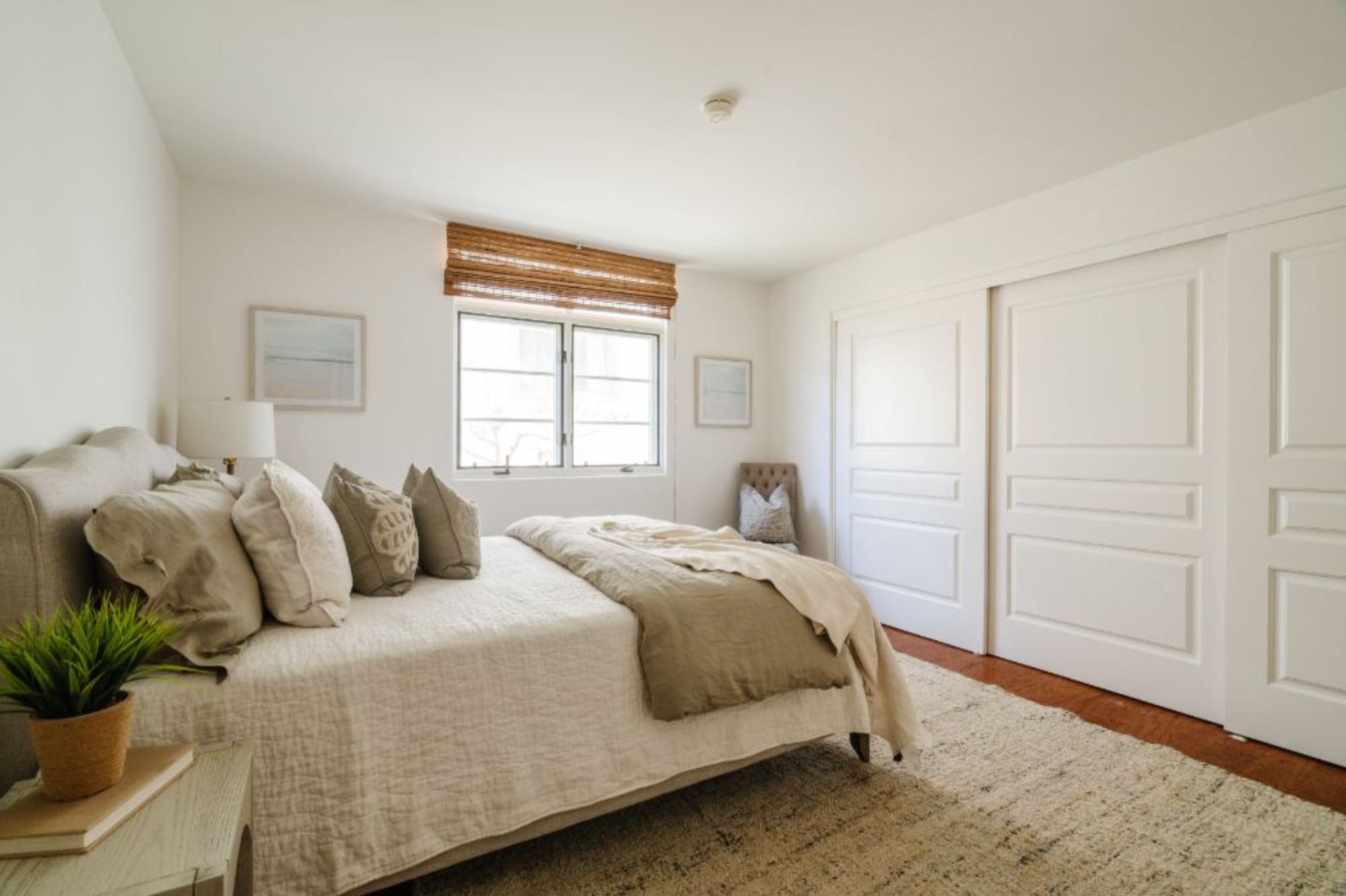 listing-img