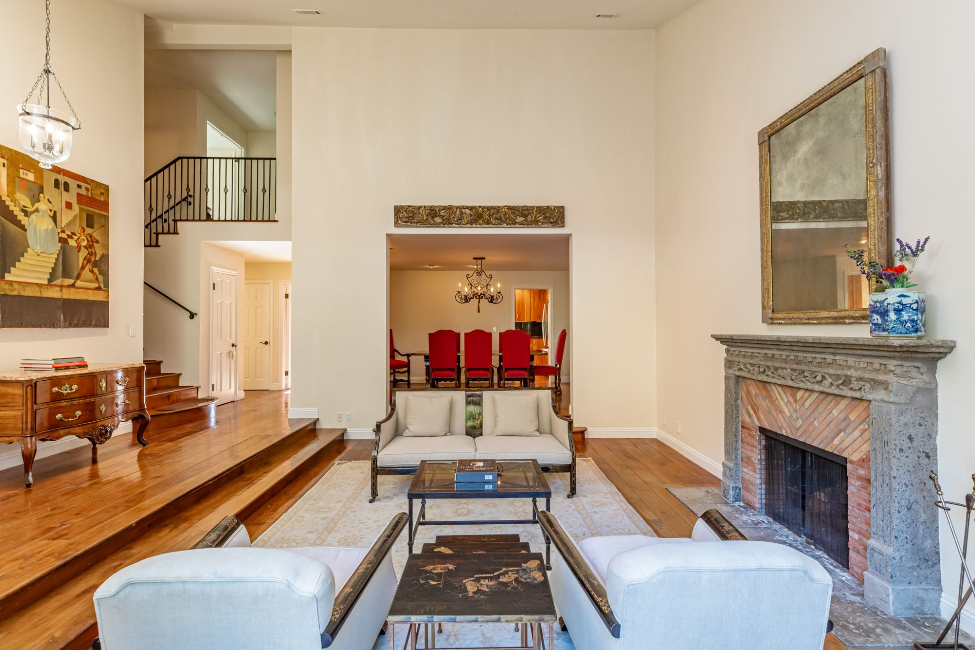 listing-img