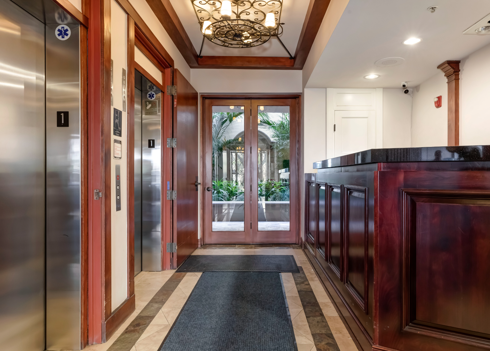 listing-img