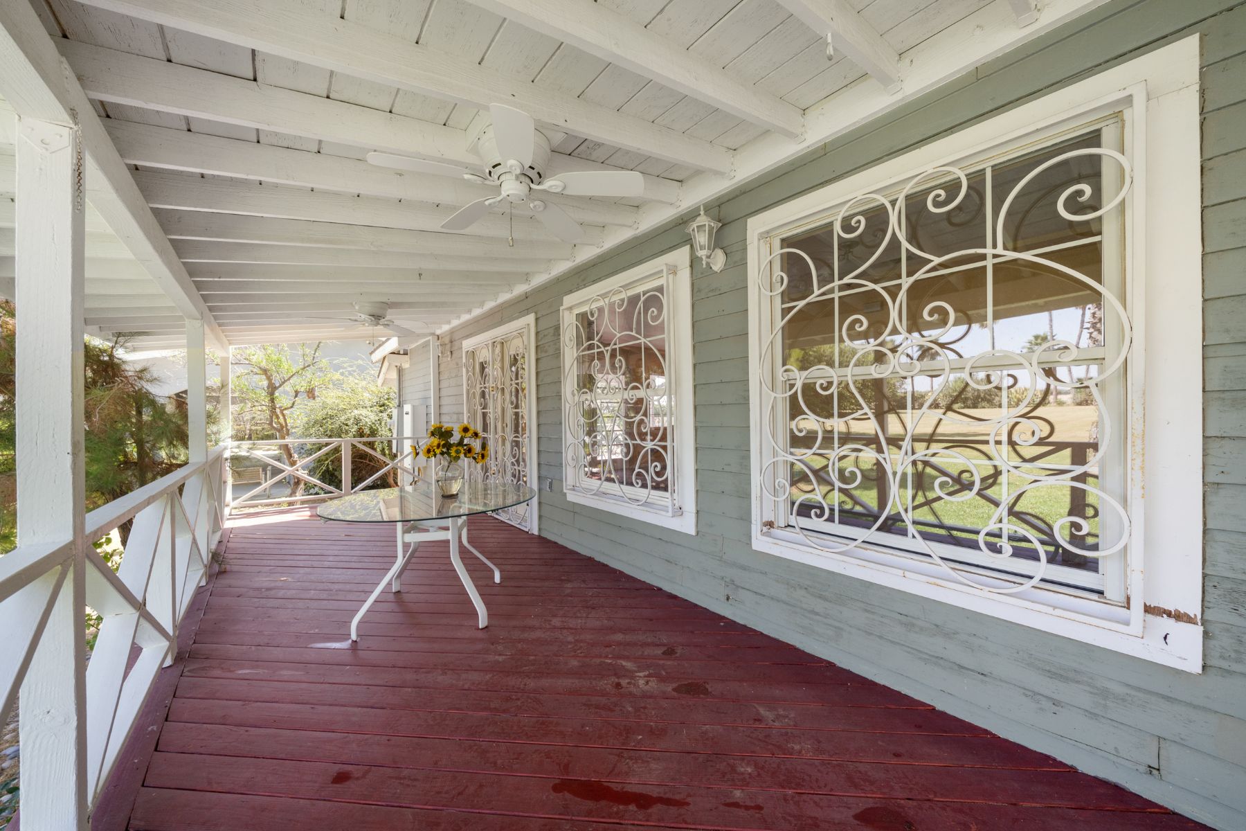 listing-img