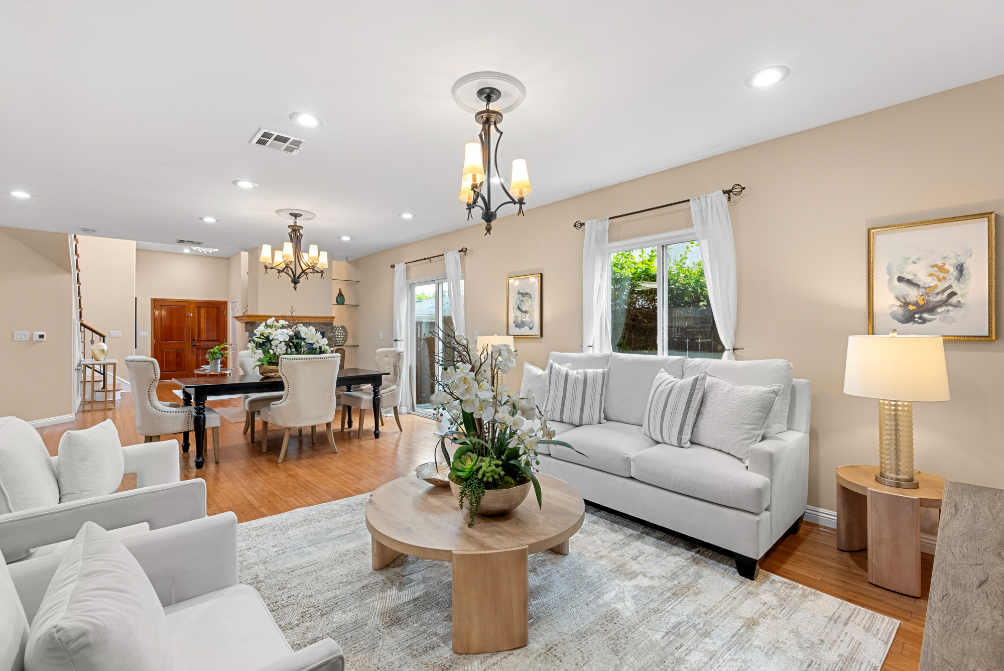listing-img