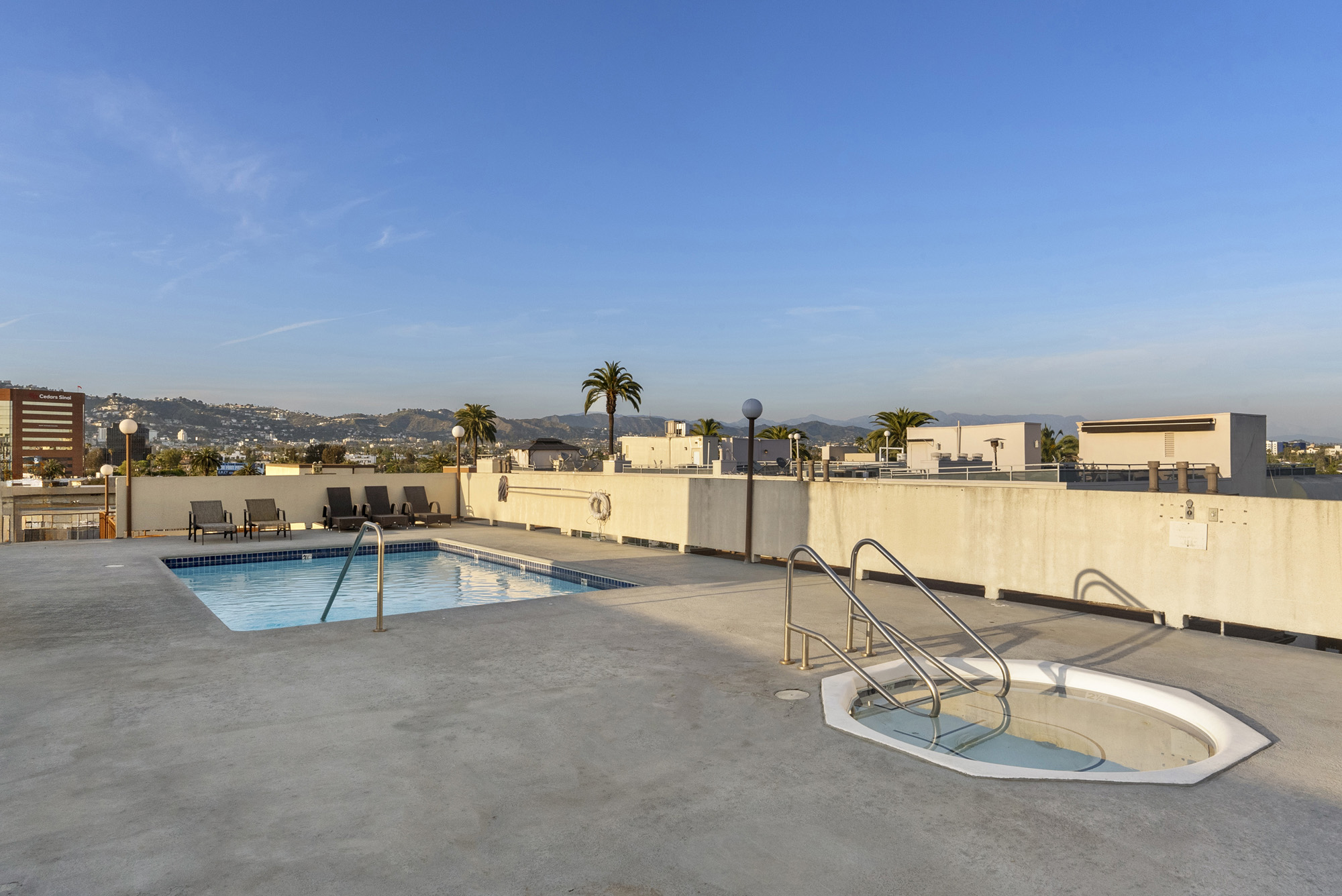 listing-img