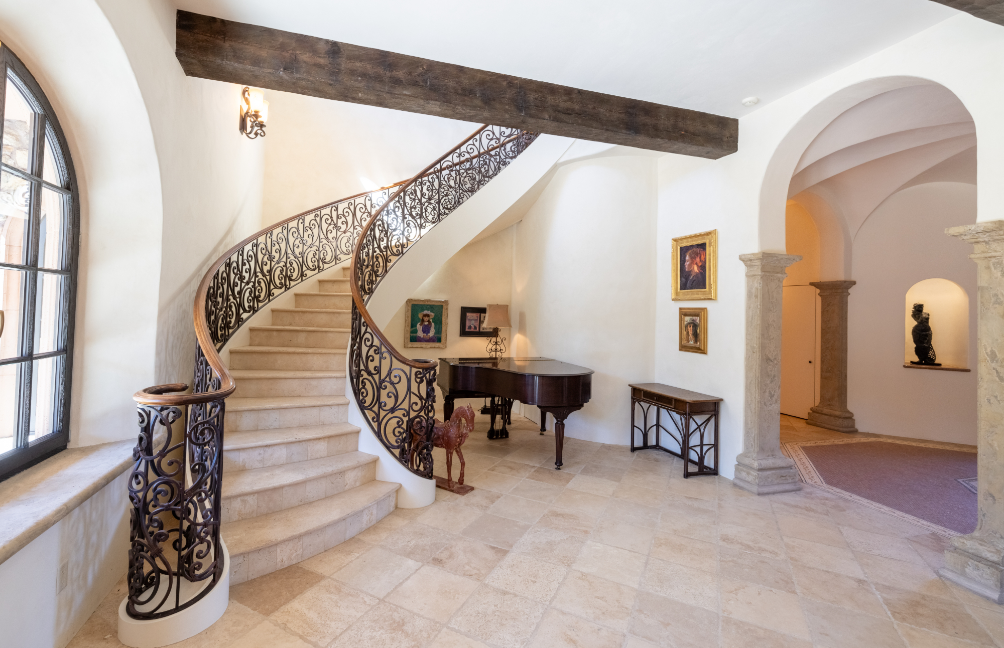 listing-img